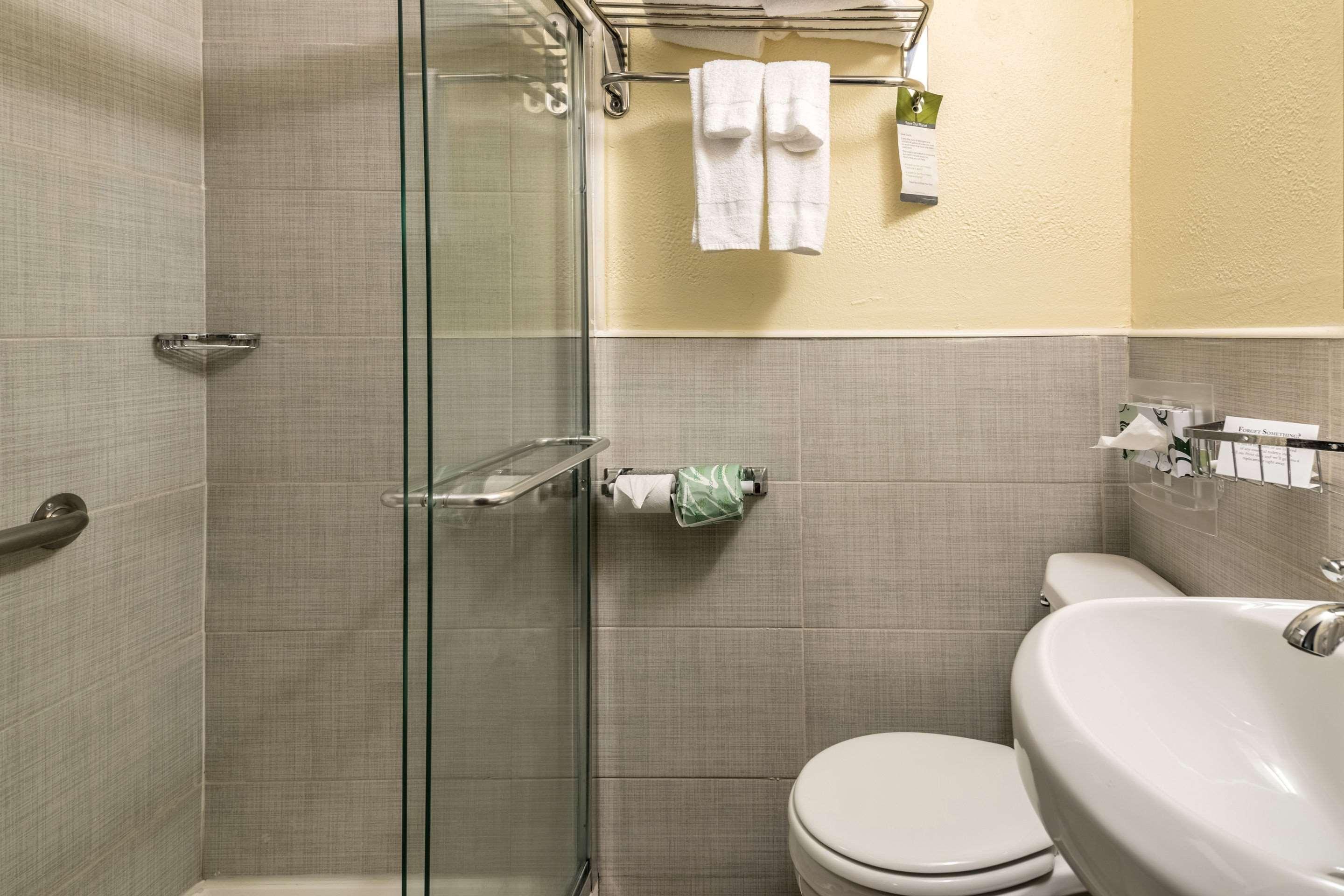 Econo Lodge Rutland City Near Hwy 7 Luaran gambar